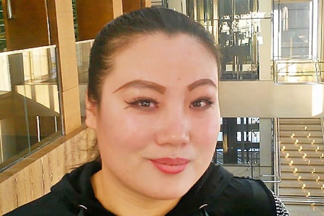 Learn Chinese online with Oliver. Free course for beginners, lesson 1.